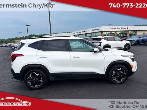 Used 2024 Kia Seltos EX FWD image 27