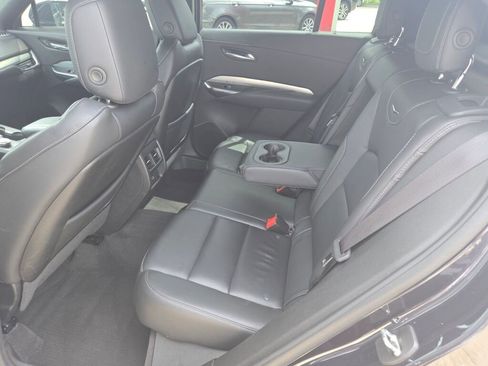 Used 2023 Cadillac XT4 Premium Luxury image 18