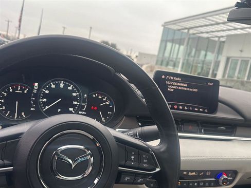 Used 2018 MAZDA MAZDA6 Signature image 17