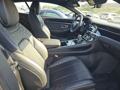 Used 2020 Bentley Continental GT image 12