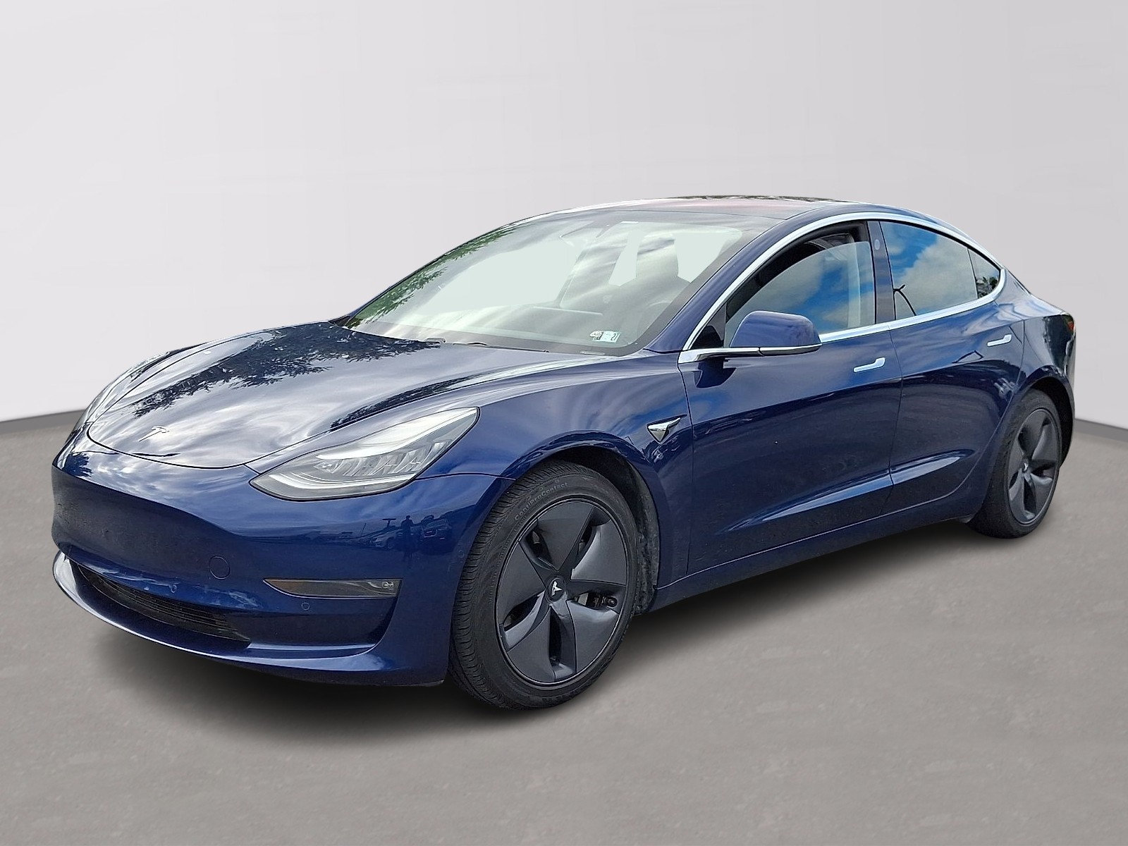 Used 2019 Tesla Model 3 Long Range AWD/4WD image 3