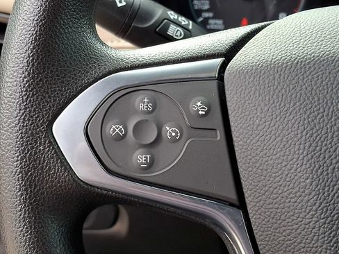 Used 2023 Chevrolet Traverse LS w/ Safety Package FWD image 18
