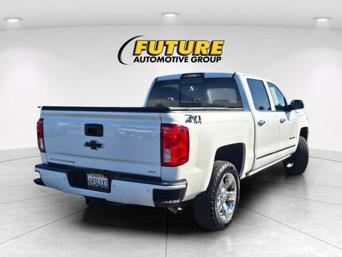 Used 2017 Chevrolet Silverado 1500 LTZ Z71 w/ LTZ Plus Package AWD/4WD image 4