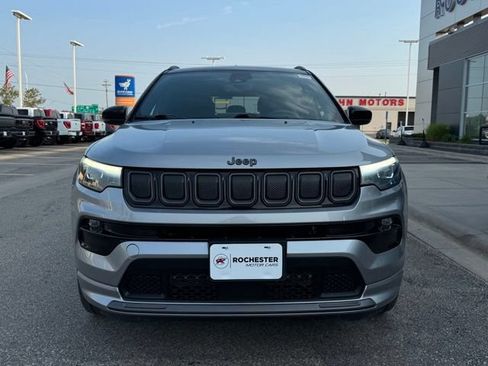 Used 2022 Jeep Compass High Altitude AWD/4WD image 35