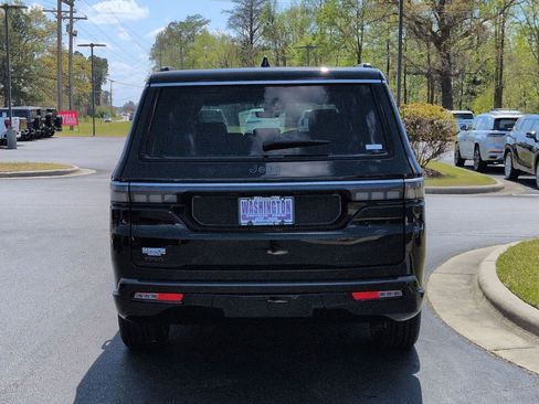 New 2026 Jeep Grand Wagoneer L 4WD image 6