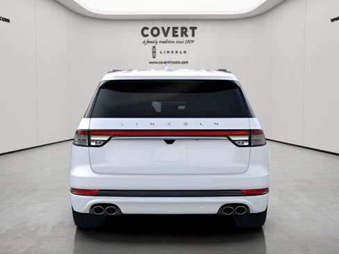 New 2025 Lincoln Aviator Reserve w/ Luxury Package image 5
