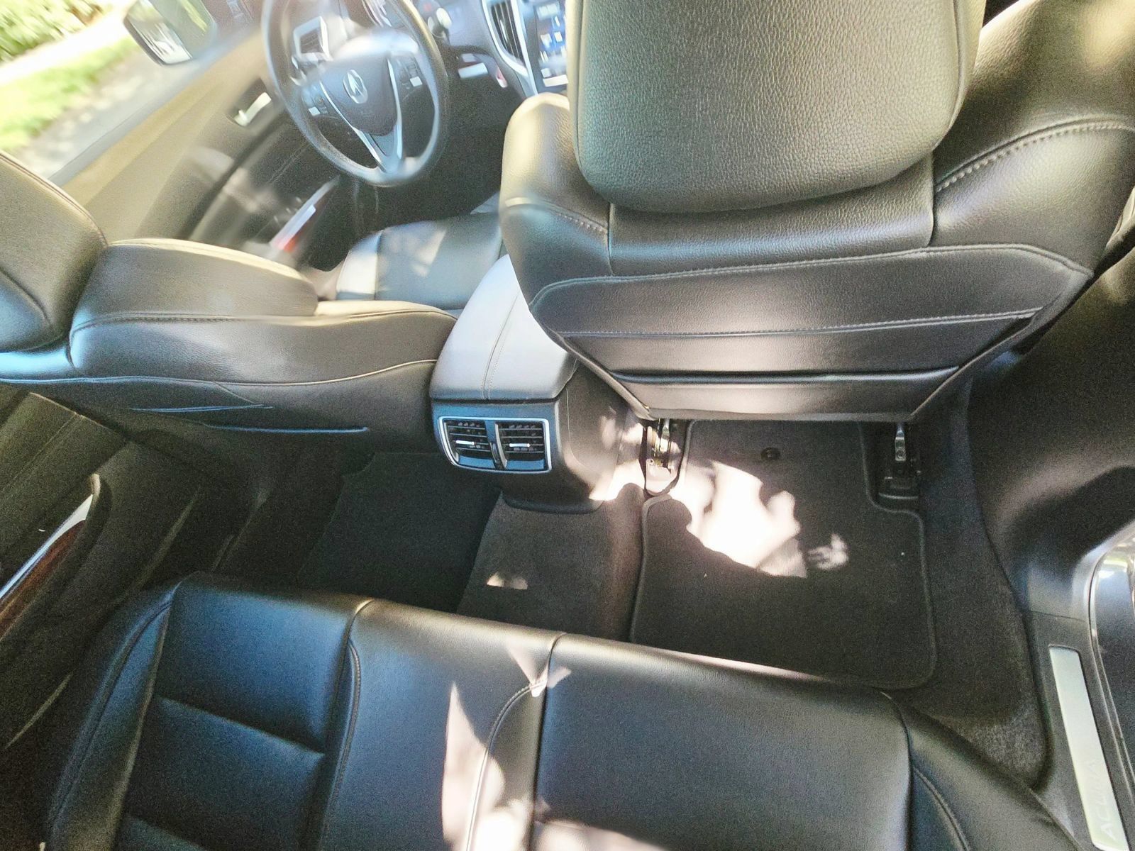 Used 2016 Acura TLX FWD image 31