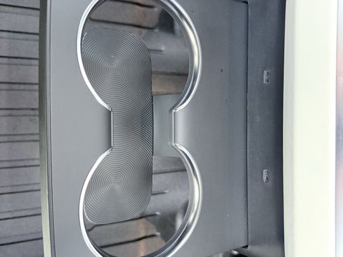 Used 2025 Tesla Model X Plaid image 66