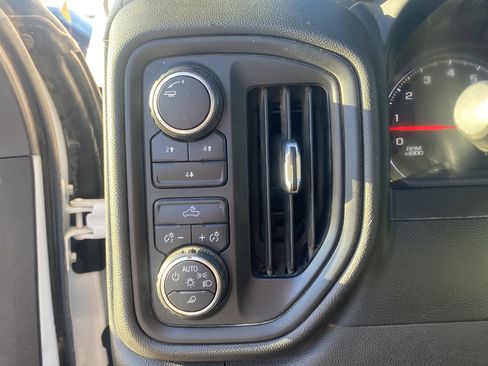 Used 2022 Chevrolet Silverado 2500 W/T w/ WT Convenience Package image 13