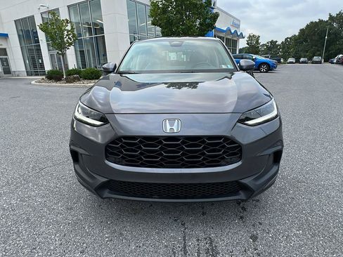 Used 2024 Honda HR-V LX image 9