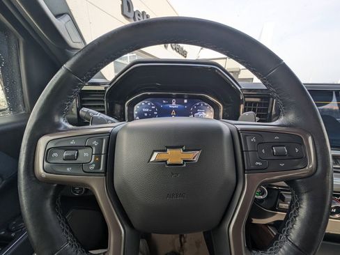 Used 2022 Chevrolet Silverado 1500 High Country w/ High Country Premium Package image 25