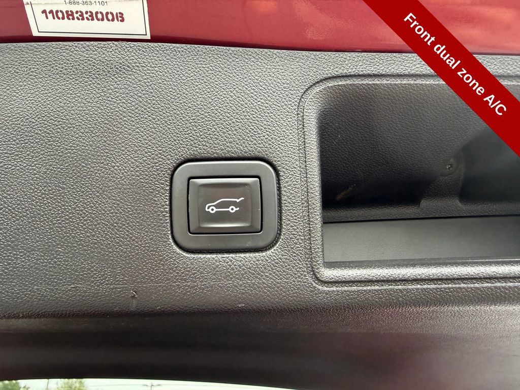 Used 2019 GMC Terrain SLT w/ Driver Alert Package I AWD/4WD image 34