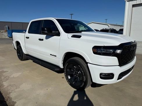 New 2026 RAM 1500 4x4 Crew Cab image 3