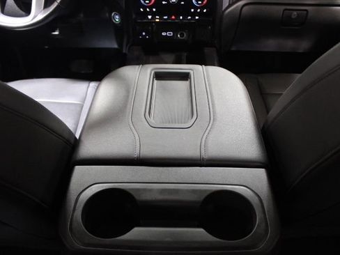 Used 2020 GMC Sierra 3500 SLT w/ SLT Convenience Package image 34