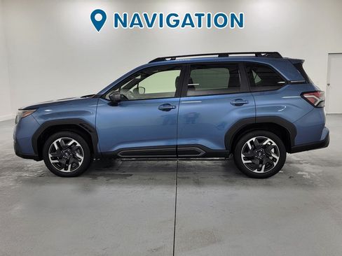 Used 2025 Subaru Forester Limited AWD/4WD image 5