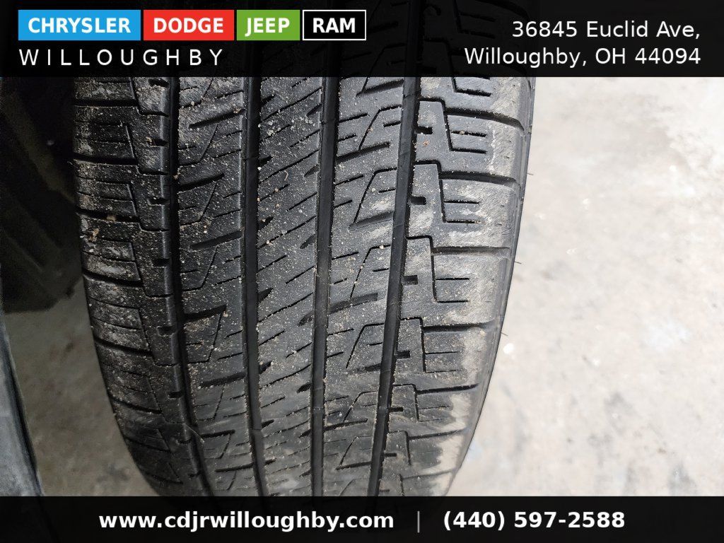 Used 2019 Chevrolet Traverse RS w/ LPO, Floor Liner Package AWD/4WD image 46