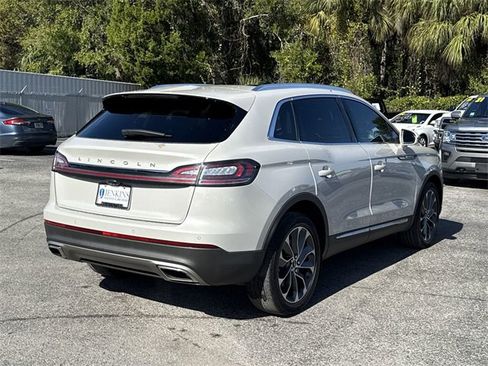 Certified 2023 Lincoln Nautilus Reserve image 3