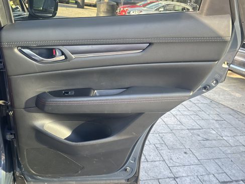 Used 2022 MAZDA CX-5 Carbon Edition image 32