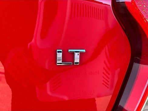 Used 2021 Chevrolet Spark LT image 29