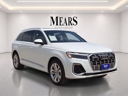 Used 2025 Audi Q7 3.0T Premium Plus AWD/4WD image 7