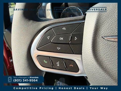 New 2026 Chrysler Pacifica Select image 14