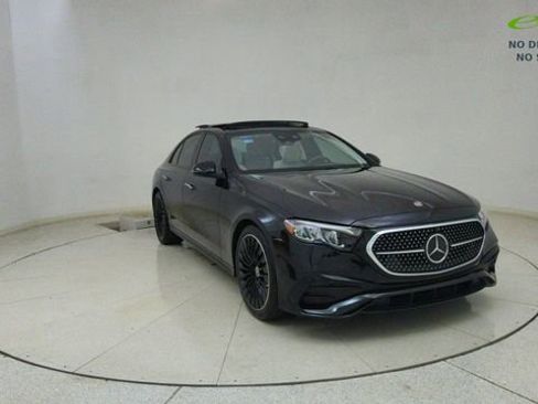 Used 2024 Mercedes-Benz E 350 4MATIC Sedan w/ Multicontour Seating Package image 65