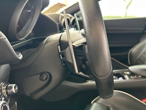 Used 2019 Ferrari Portofino RWD image 54
