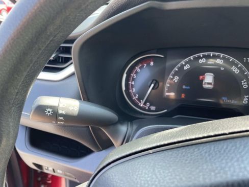 Used 2024 Toyota RAV4 LE FWD image 29