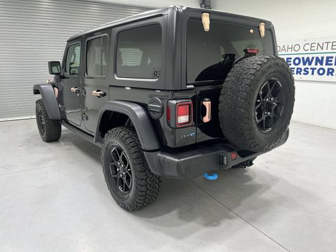 Used 2024 Jeep Wrangler Unlimited AWD/4WD image 6