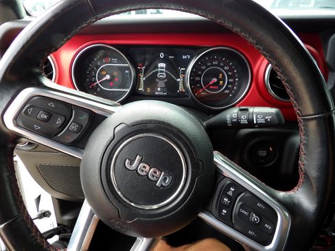 Used 2020 Jeep Wrangler Unlimited Rubicon image 20