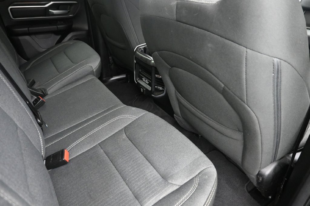 Used 2022 RAM 1500 Big Horn AWD/4WD image 10