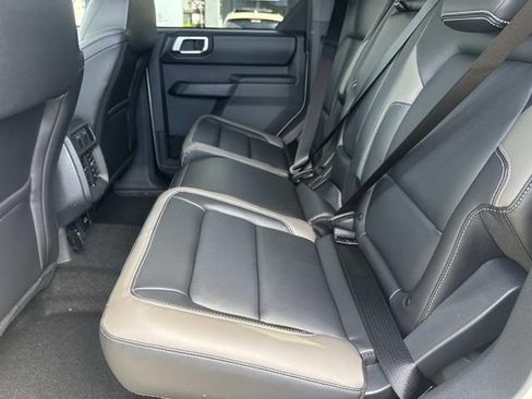 New 2026 Ford Bronco Outer Banks image 15