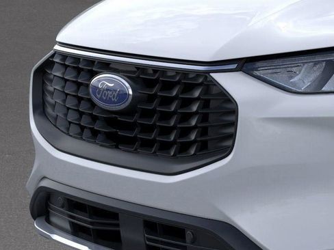 New 2026 Ford Escape Active w/ Cold Weather Package FWD image 18