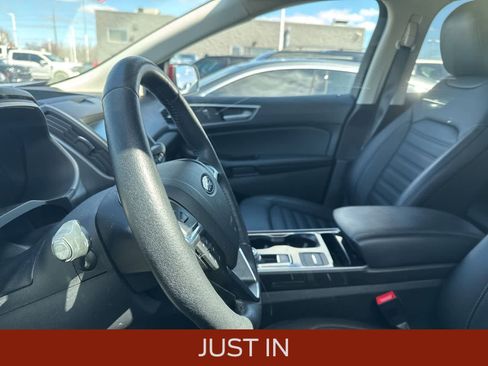 Used 2020 Ford Edge SEL w/ Convenience Package image 30