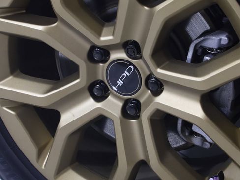 Used 2024 Honda Pilot Touring image 17