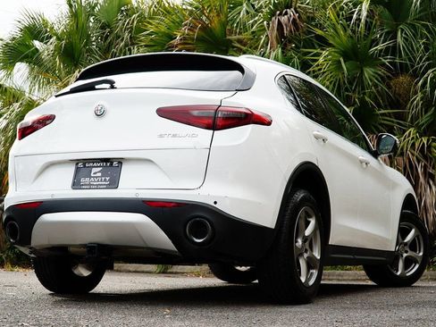 Used 2021 Alfa Romeo Stelvio Sprint w/ Sun & Sound Package image 5