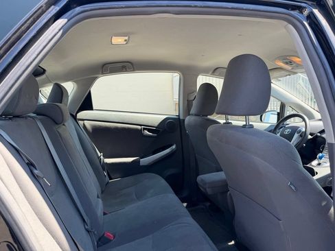 Used 2010 Toyota Prius Two FWD image 12