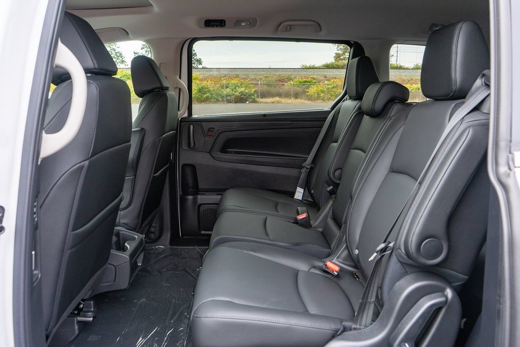 New 2026 Honda Odyssey EX-L image 11