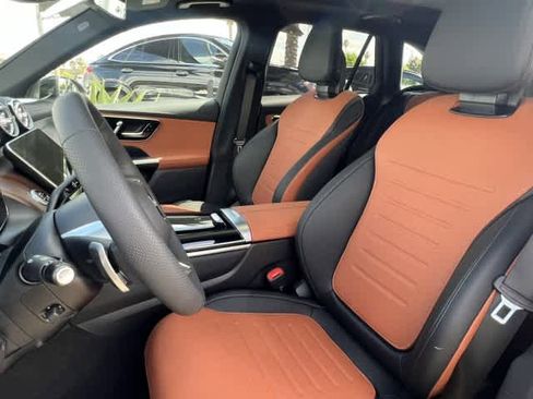 New 2026 Mercedes-Benz GLC 300 4MATIC image 8