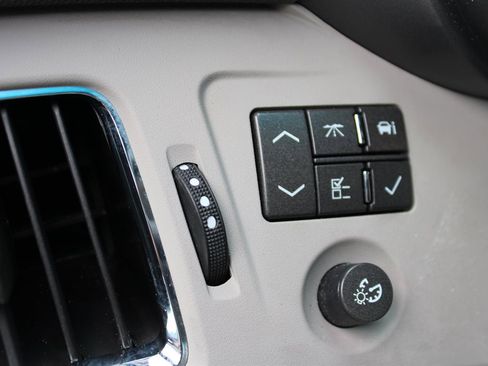 Used 2009 Cadillac CTS 3.6 image 23