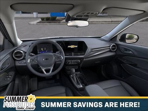 New 2026 Chevrolet Trax ACTIV w/ Sunroof Package FWD image 15