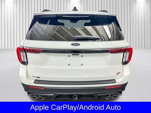 Certified 2025 Ford Explorer ST AWD/4WD image 8