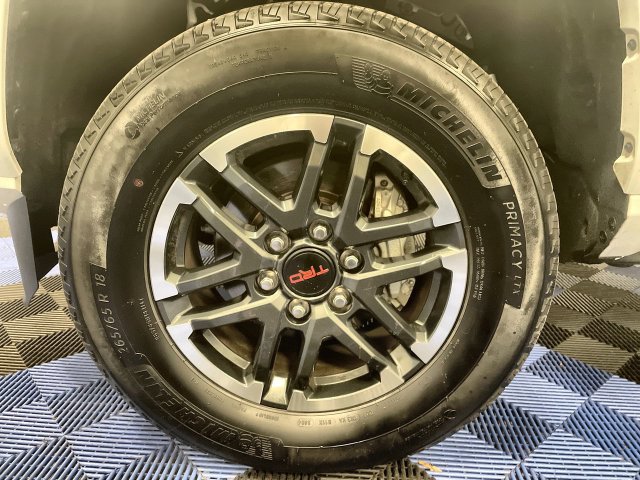 Used 2024 Toyota Tacoma TRD Sport AWD/4WD image 10