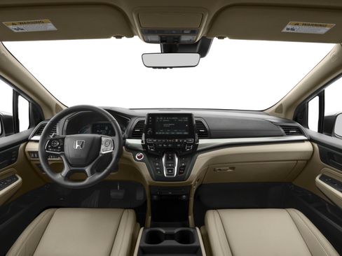Used 2018 Honda Odyssey Touring image 7
