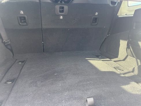 Used 2021 Jeep Wrangler Unlimited Rubicon w/ Cold Weather Group image 25