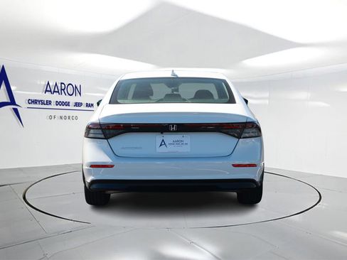 Used 2024 Honda Accord EX image 3