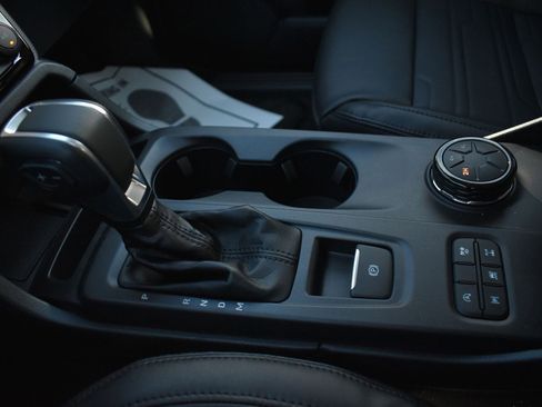 New 2025 Ford Ranger Lariat w/ Black Appearance Package image 31