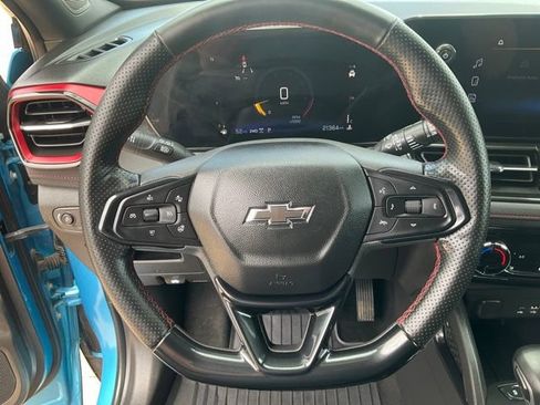 Used 2025 Chevrolet TrailBlazer RS w/ Driver Confidence Package AWD/4WD image 10