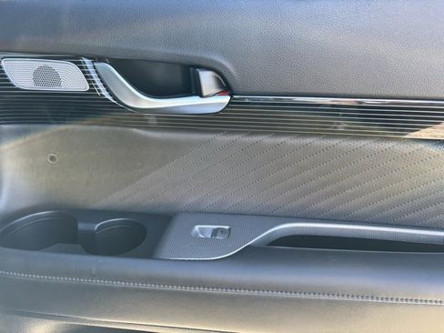Used 2023 Hyundai Palisade Calligraphy image 19