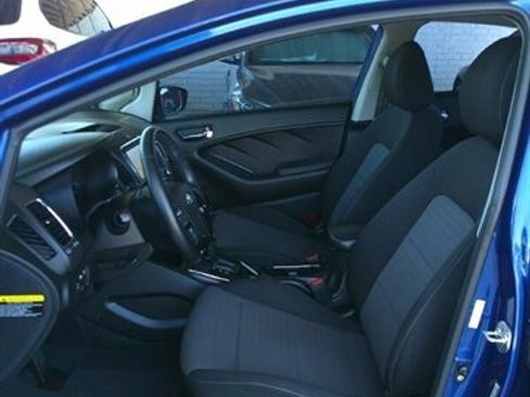 Used 2019 Kia Forte LXS image 15